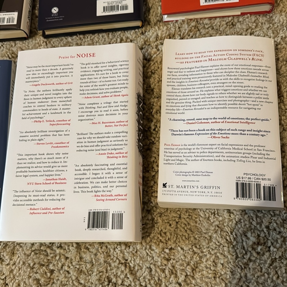 BOOKS - Picture 3 of 4